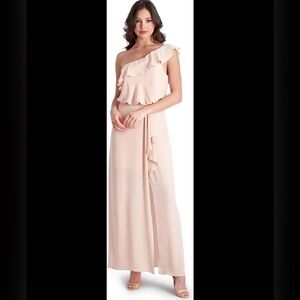 BCBGMAXAZRIA Dahlia Women’s Ruffled One Shoulder Front Slit Gown